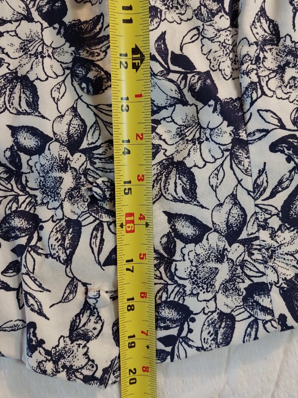Vintage Laura Ashley Sz 10 Floral Cotton cropped blazer structured shoulder - Picture 10 of 11